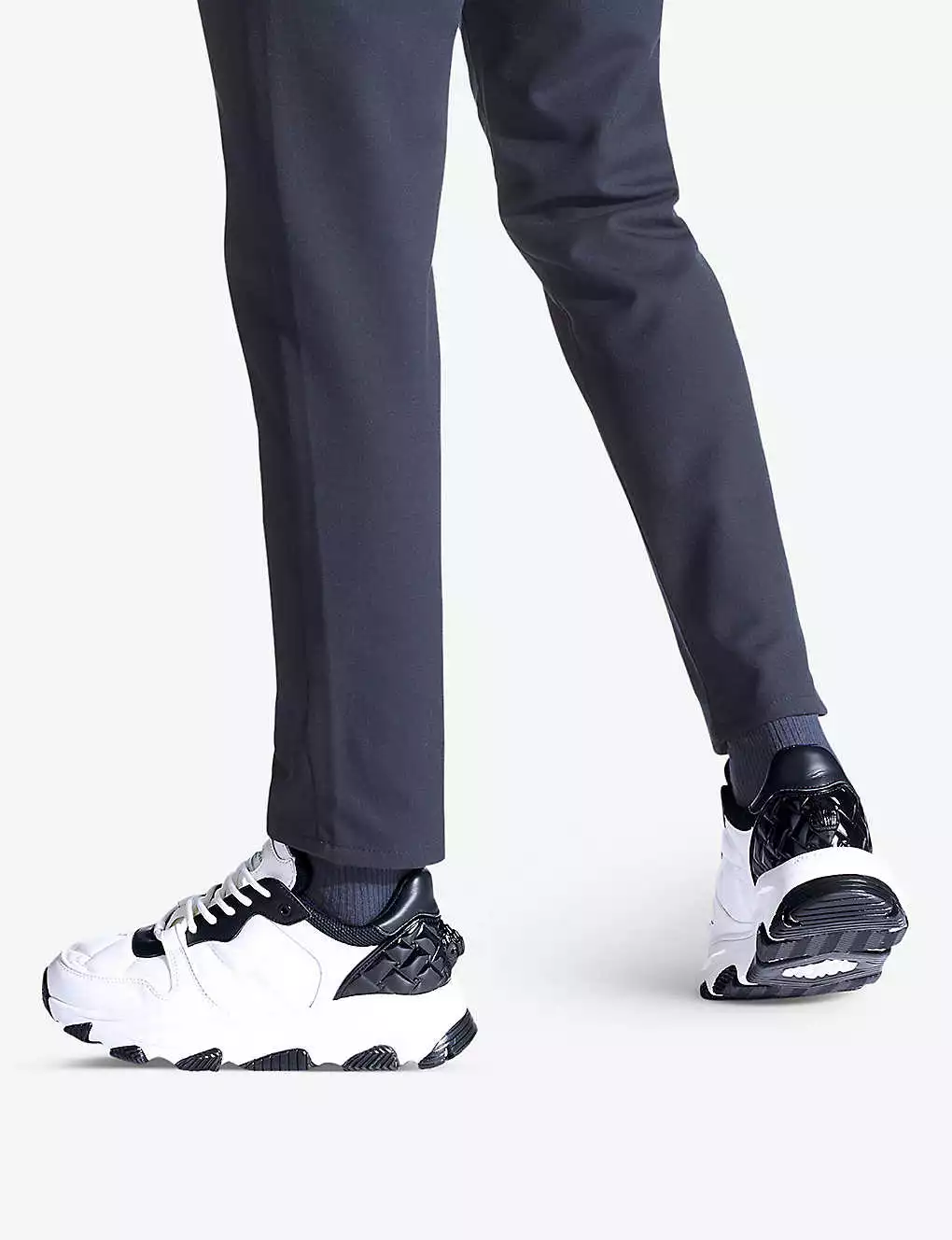 KURT GEIGER LONDON Lettie Eagle Quilted Chunky-soled Leather Low-top Trainers White/blk 7 KURT GEIGER LONDON Lettie Eagle Quilted Chunky-soled Leather Low-top Trainers White/blk - Image 5